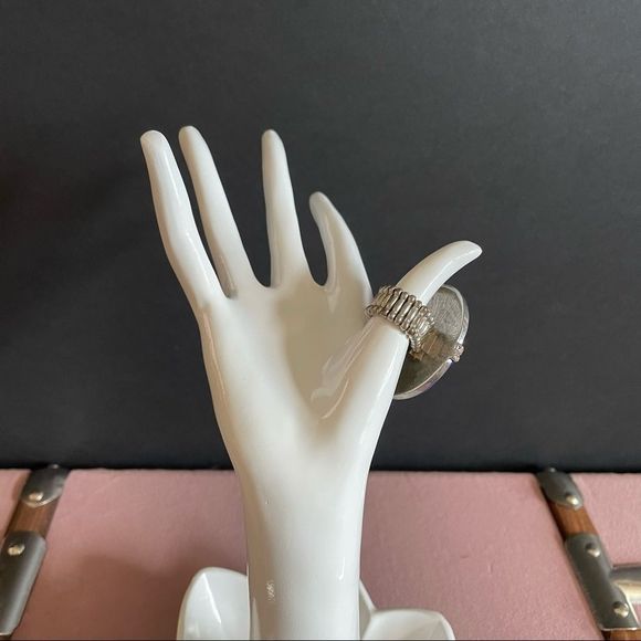 Royal Blue Enamel Round Shaped Stretch Cocktail Ring In Silver Plating Size 7/9 - Picture 7 of 9